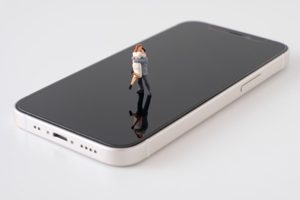 本人確認・監視体制など安全性をチェックする