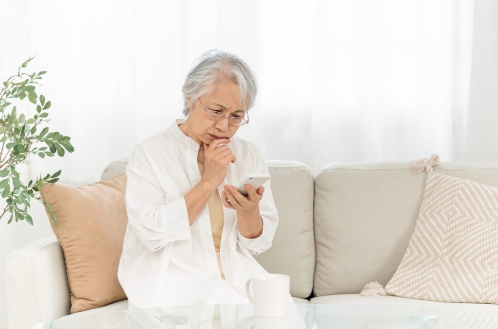 マッチングアプリは怖い?不安を感じる5つの理由