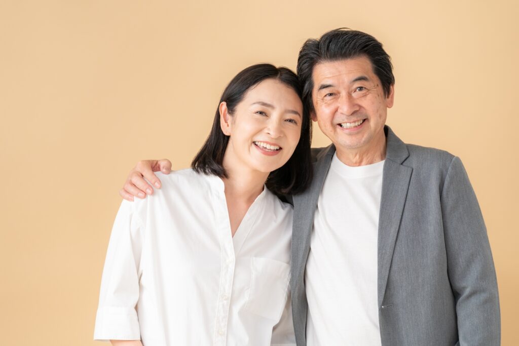 50代で体に自信がない場合も恋愛はできる？見られやすいポイントや3つのコツを解説
