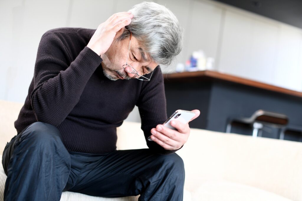 50代がマッチングアプリの利用を恥ずかしいと感じる3つの理由