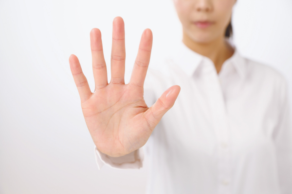 シニア婚活で注意したいトラブル3選