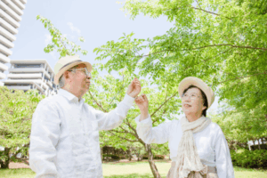 シニアの恋愛事情と楽しみ方｜60代70代の実態と出会い・デートの秘訣7選